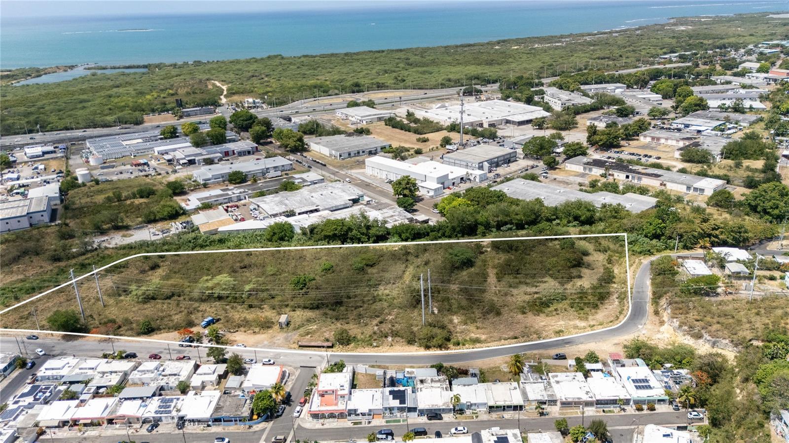 1 Reparto Industrial Property Photo 1