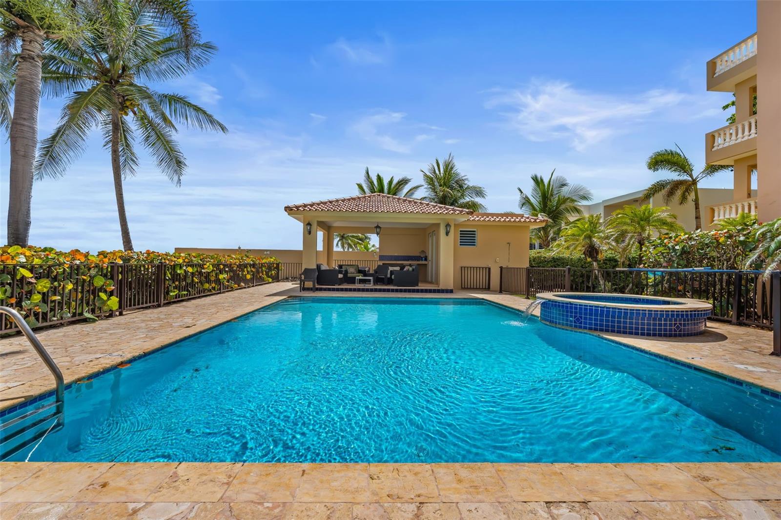8 Condo Ocean View Castle Property Photo 9