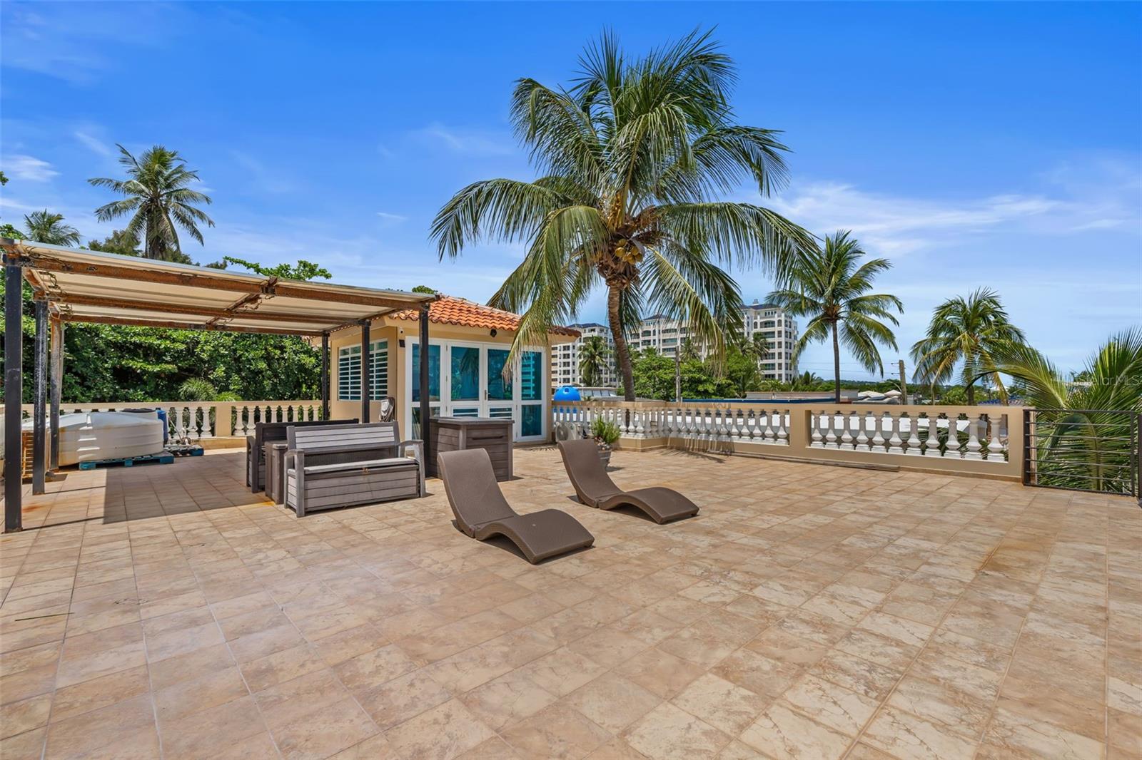 8 Condo Ocean View Castle Property Photo 38