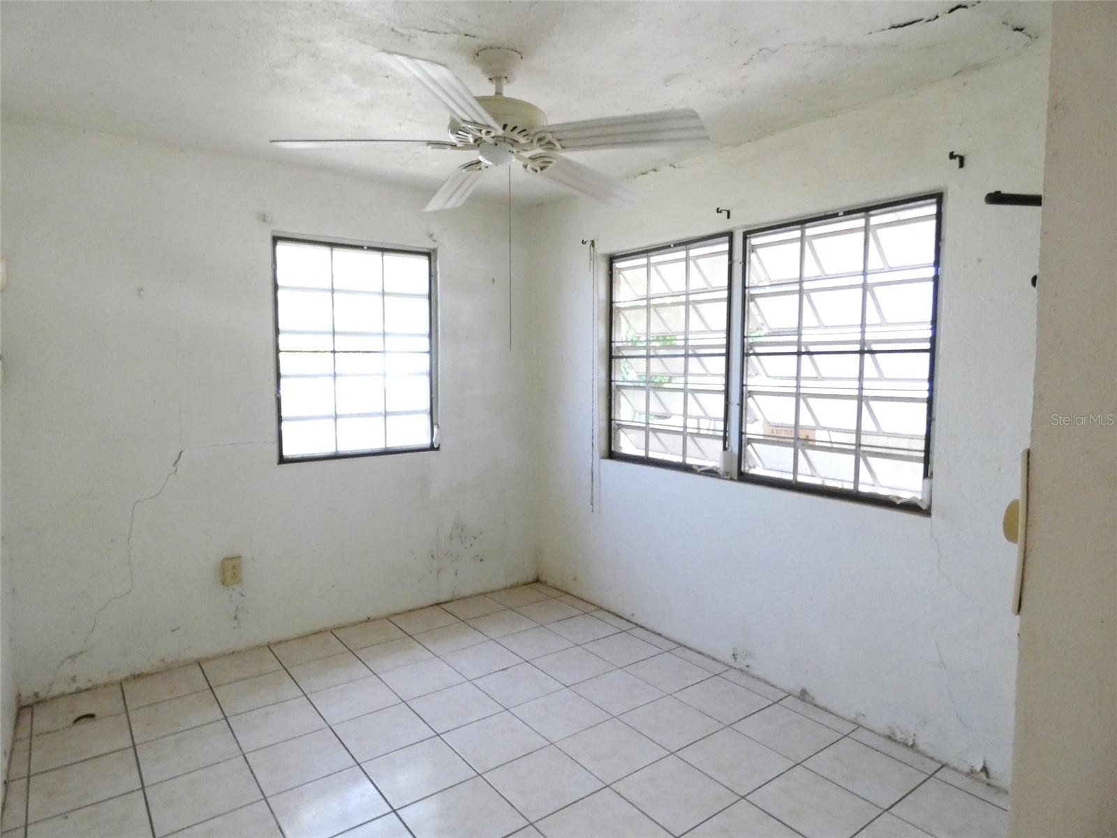 491 Calle Gladiola Property Photo 16