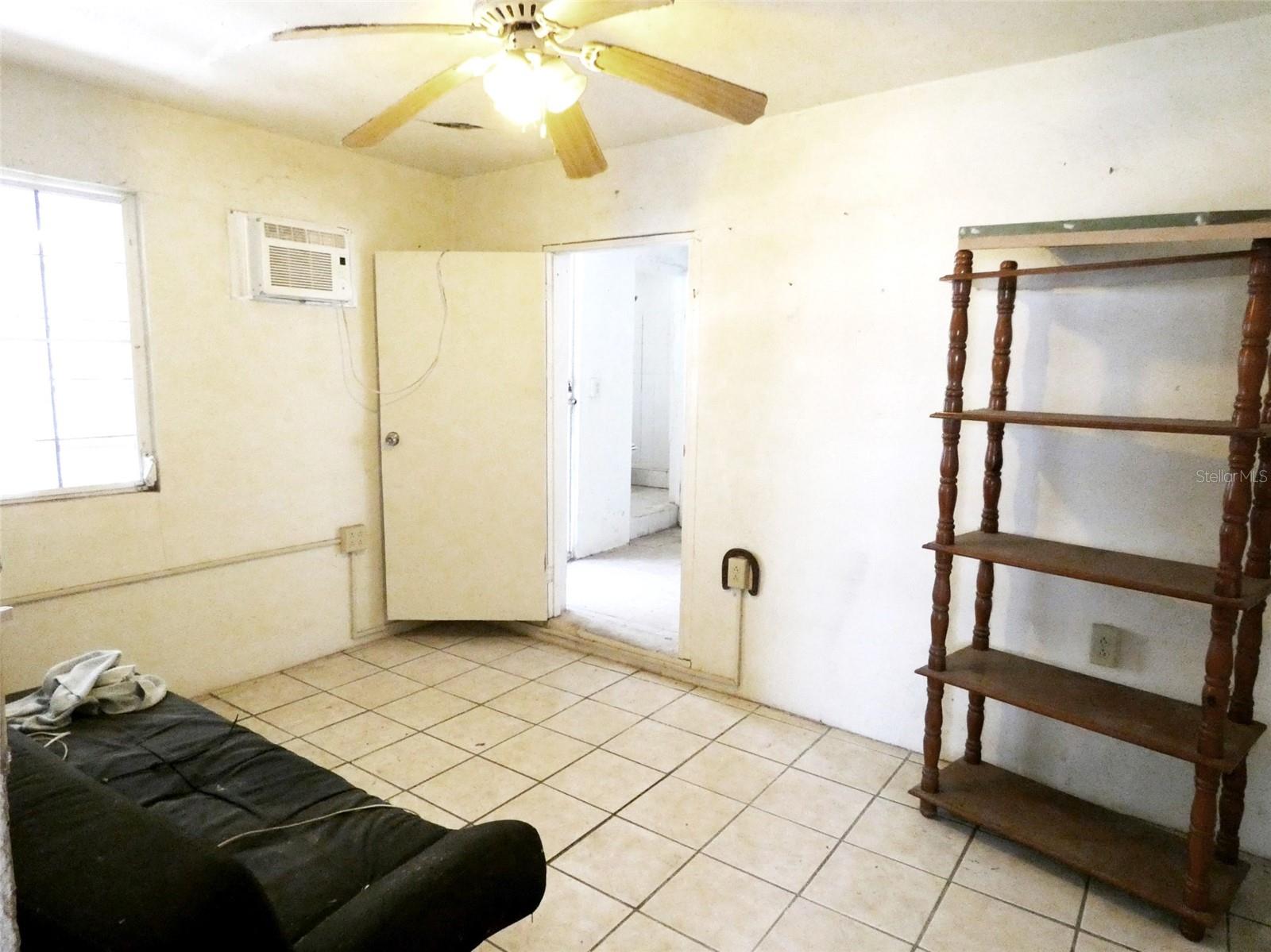 491 Calle Gladiola Property Photo 17