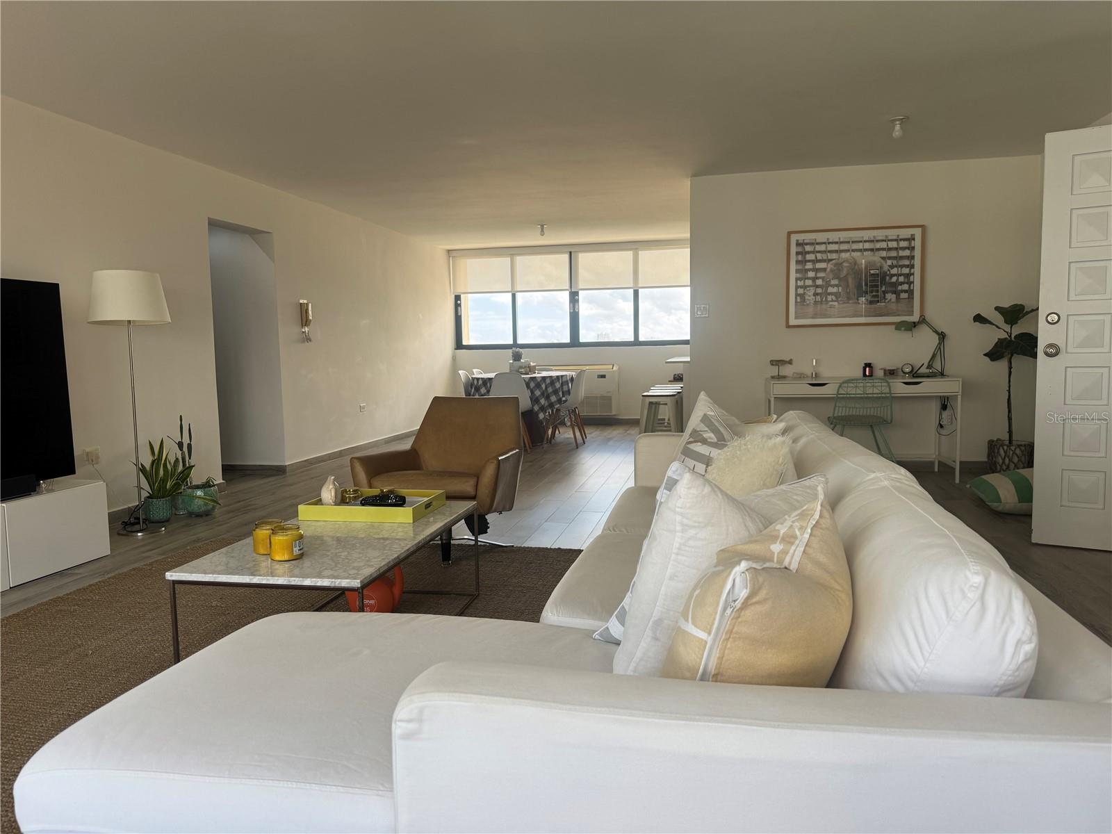1 Taft #7-d Property Photo 7