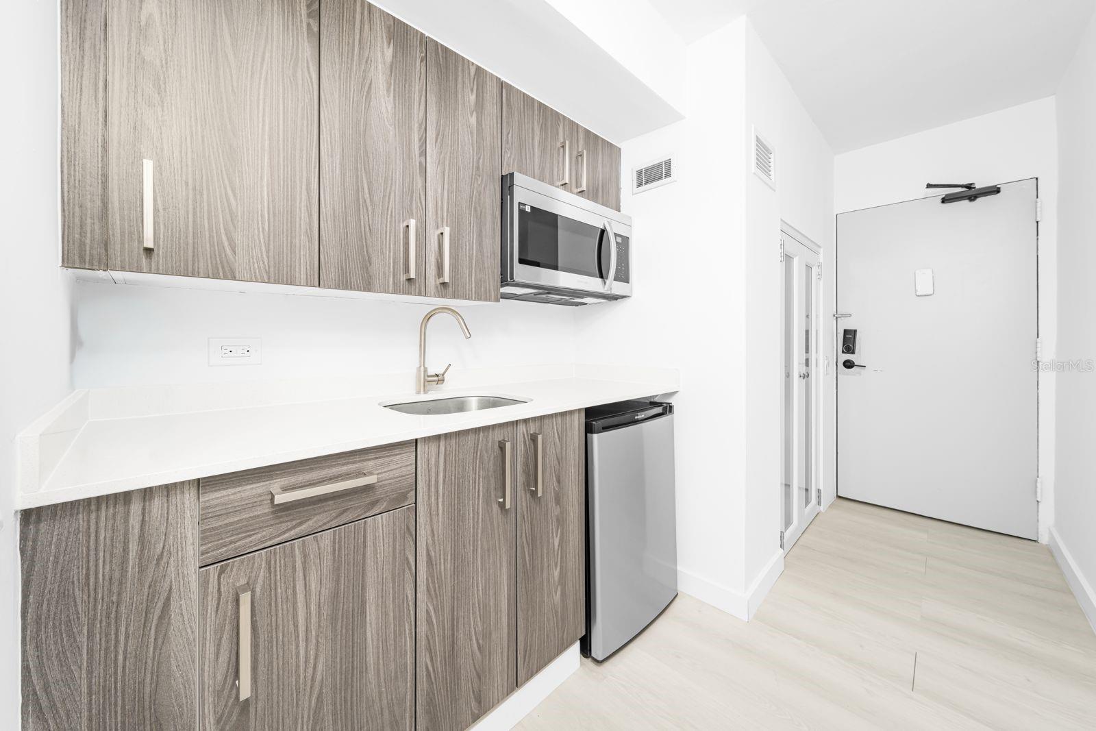 6165 Av. Isla Verde #659 Property Photo 16
