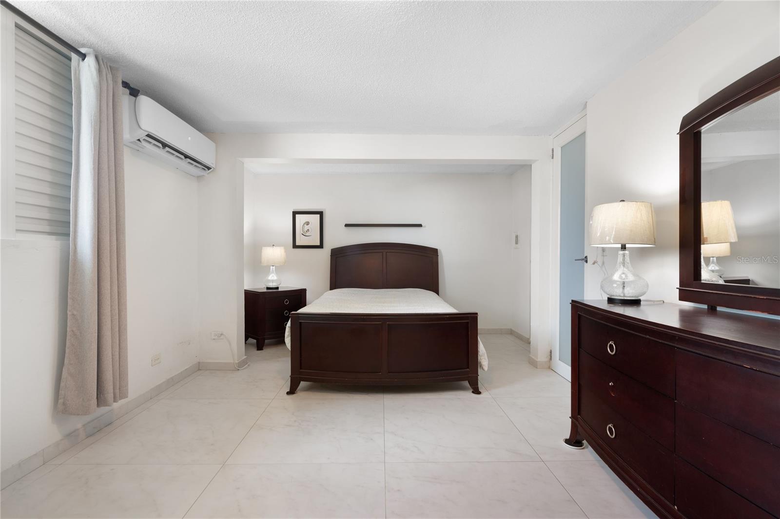 840 Malaga Property Photo 7