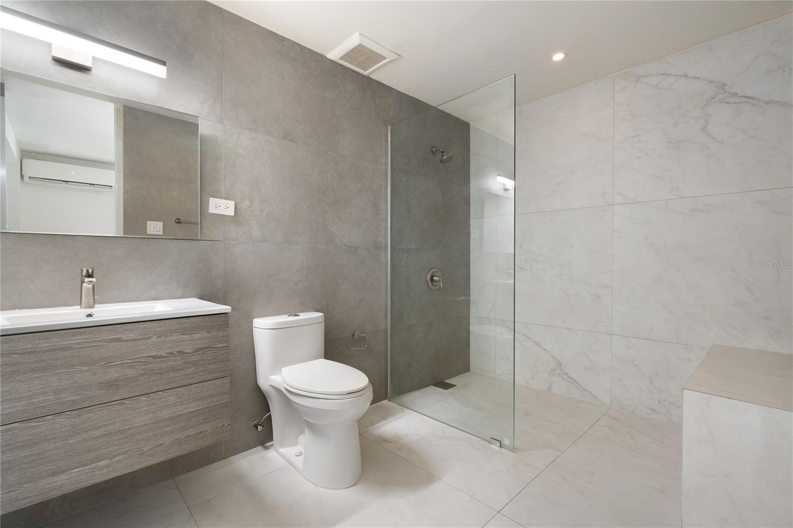 840 Malaga Property Photo 8