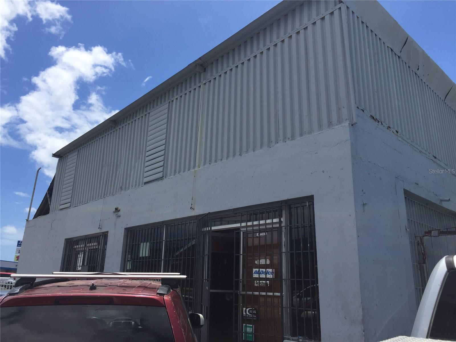 1710 Las Lomas Dev. Jesus T. Pinero Ave. Property Photo 3