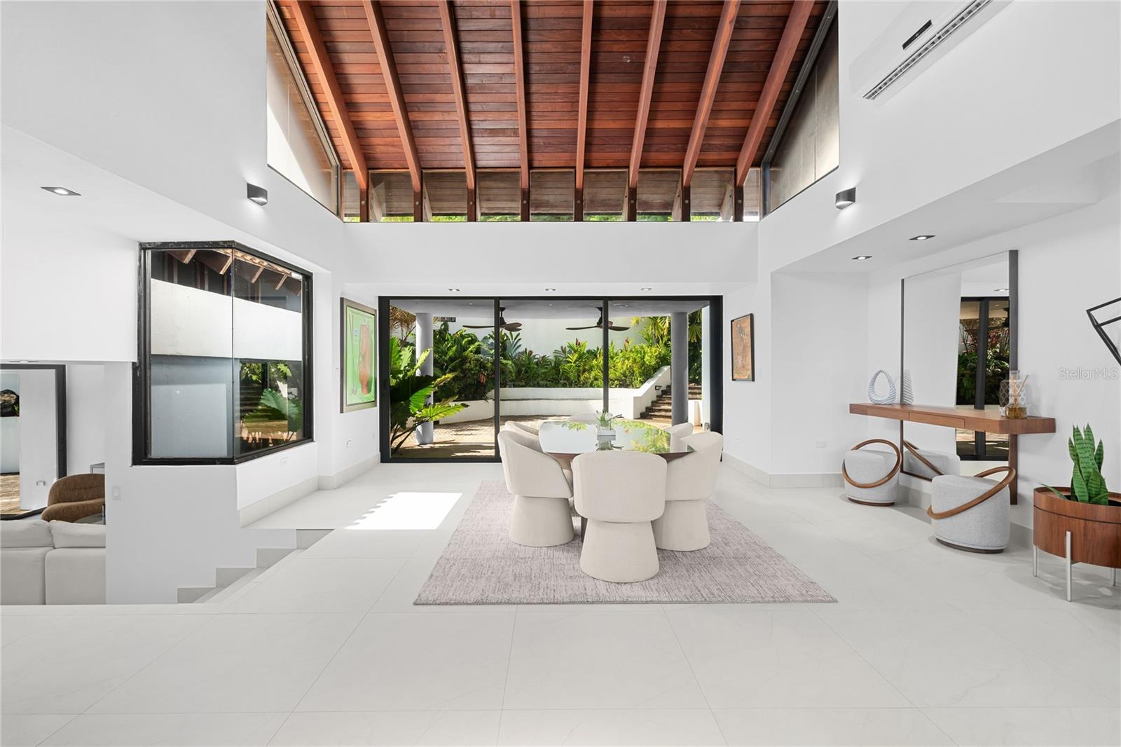 58 C Property Photo 7