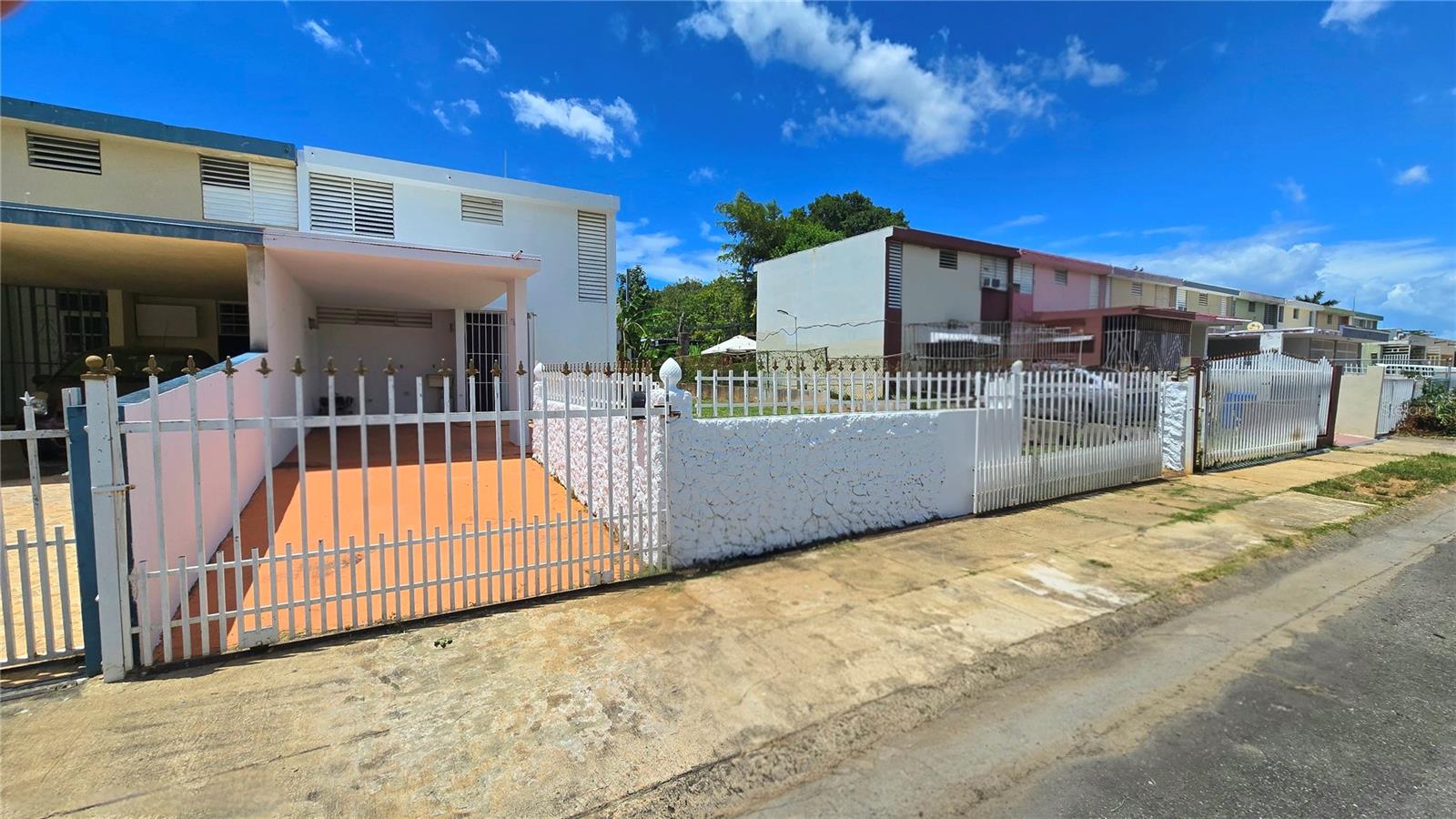 15 Villa Evangelina #236s Property Photo 2