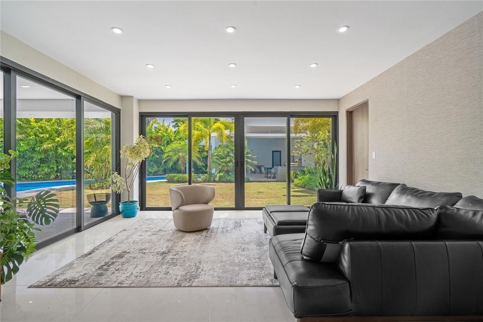 366 Dorado Beach East Property Photo 20