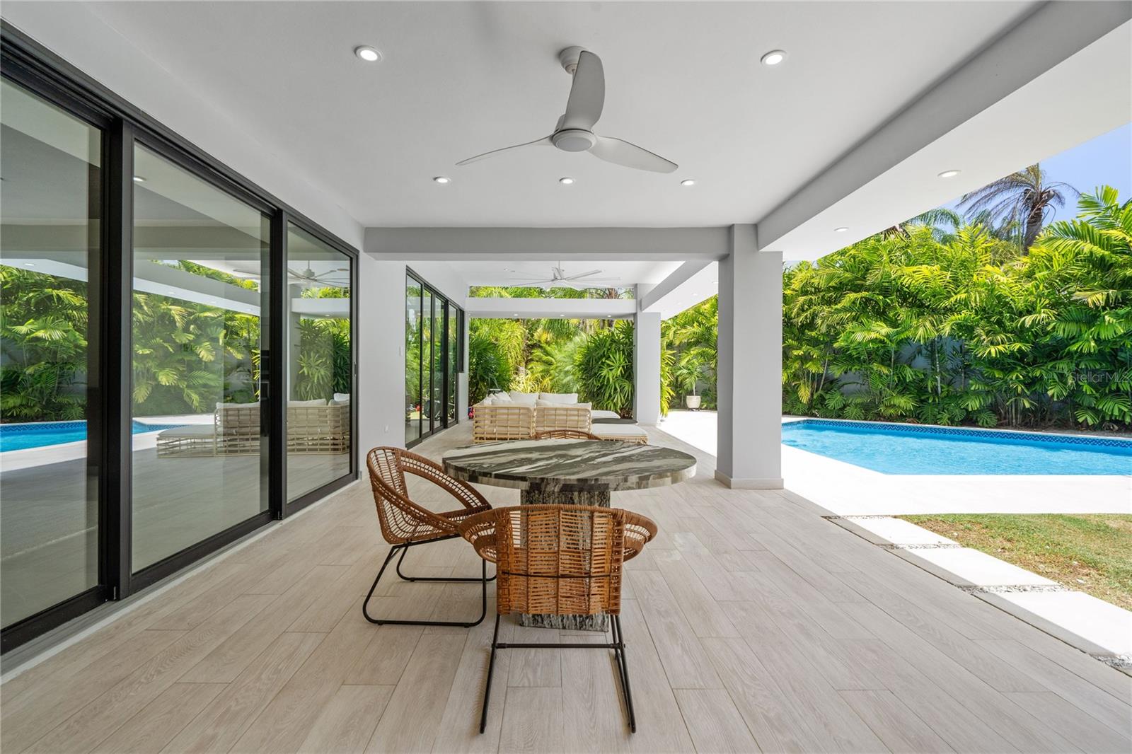 366 Dorado Beach East Property Photo 23