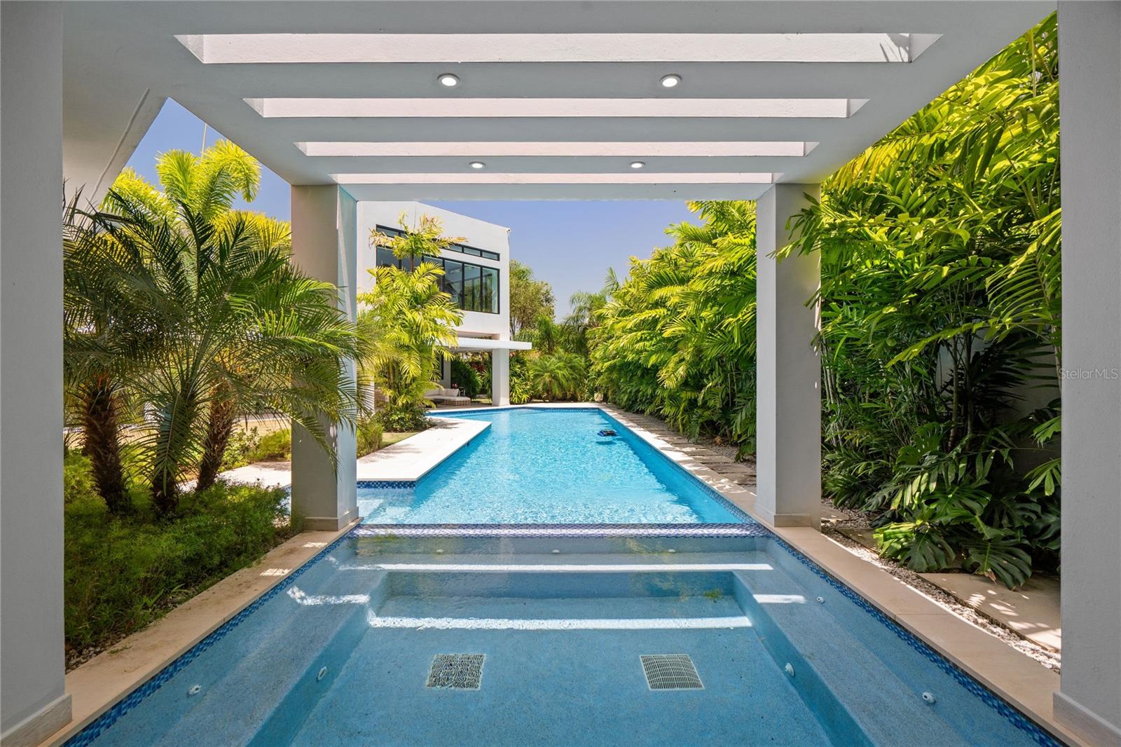 366 Dorado Beach East Property Photo 25