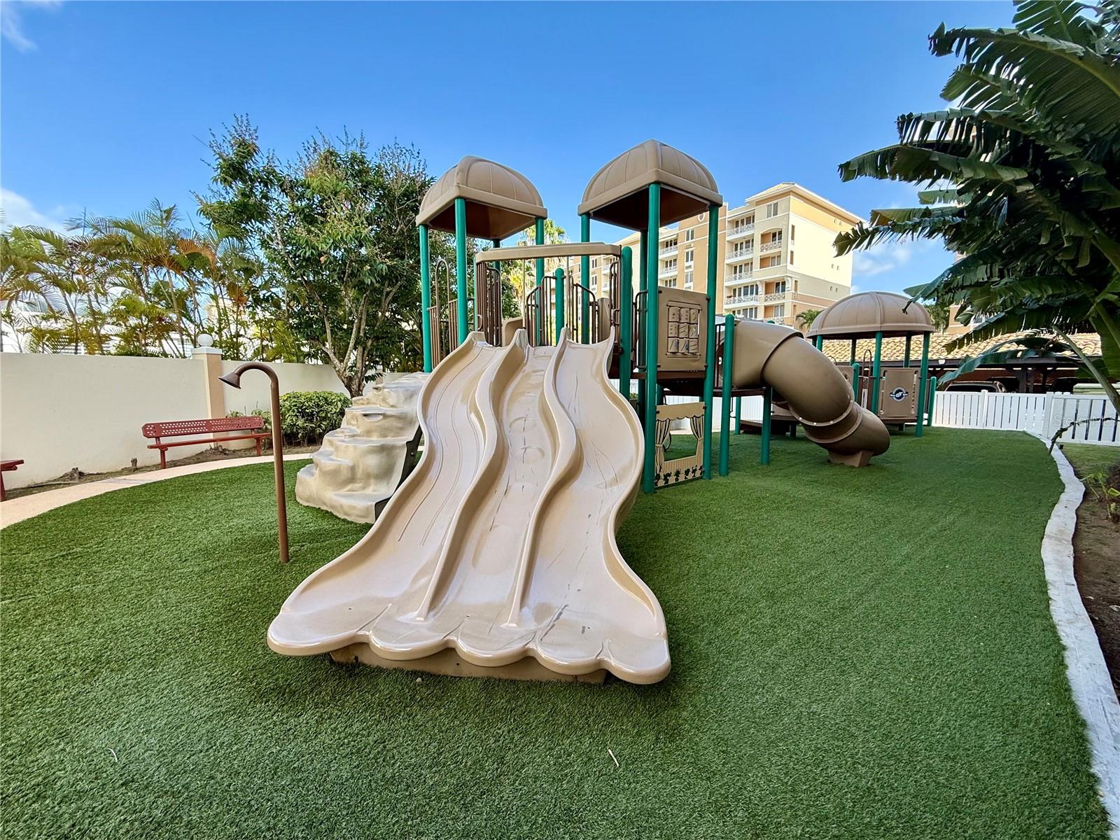 1 Avenida Palma Real #404 Property Photo 25