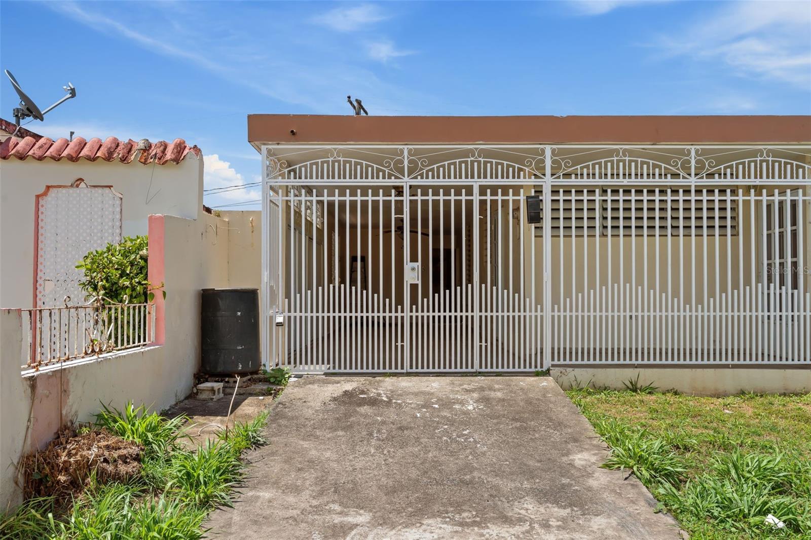 1-12 Y Property Photo 6