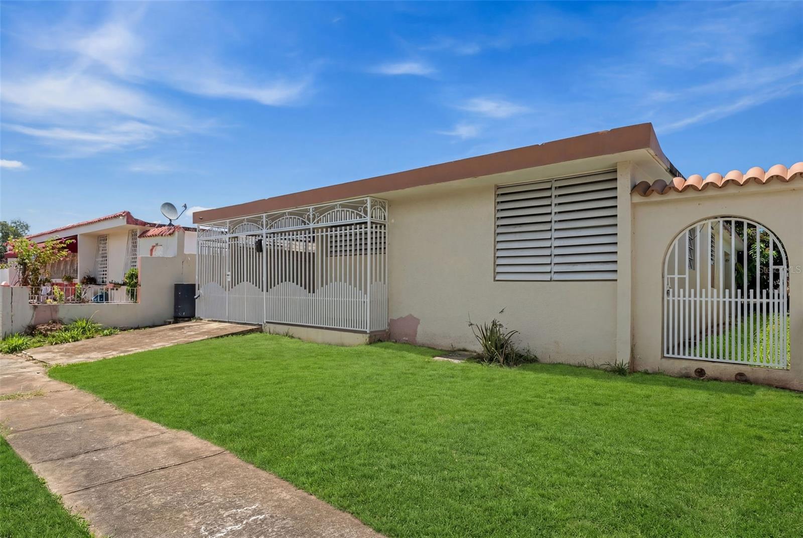 1-12 Y Property Photo 7