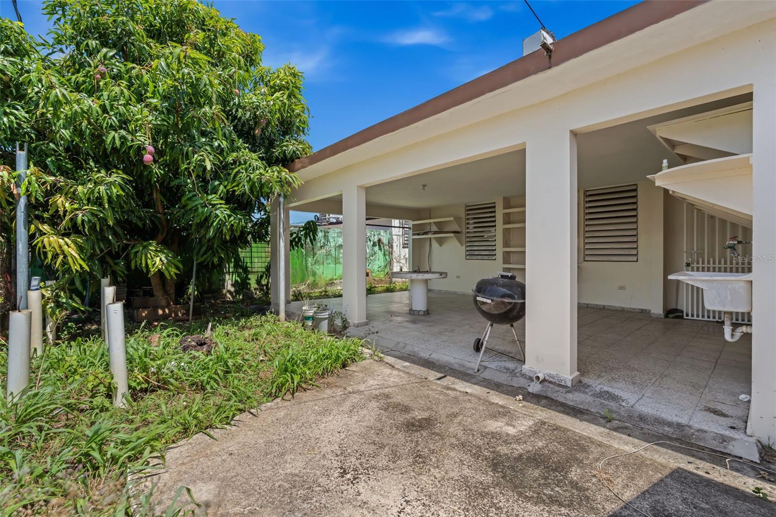 1-12 Y Property Photo 9