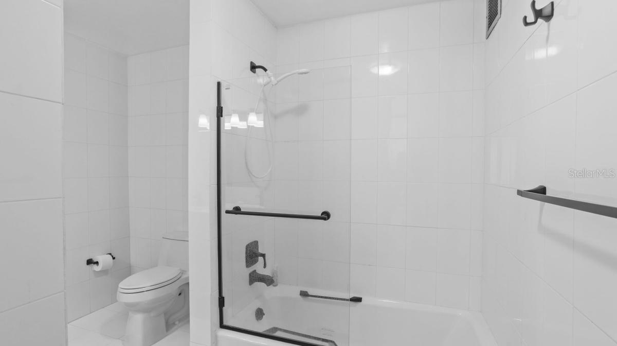 2 Washington St #1201 Property Photo 10