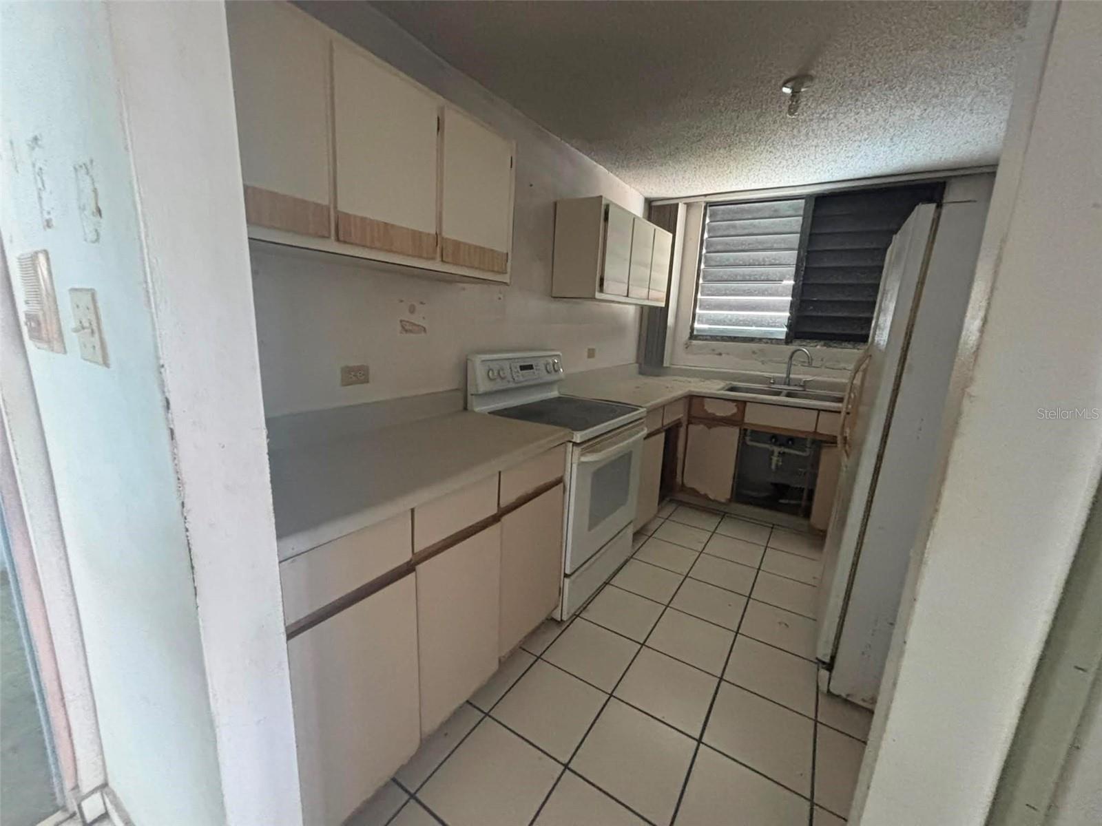 81 Mayaguez Street Apt 32 Condo French Plaza #327 Property Photo 4