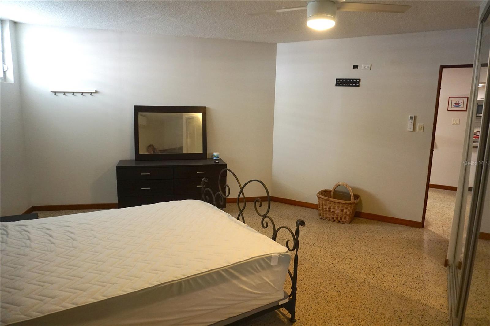 185 Calle Pine Grove #b-1 Property Photo 5