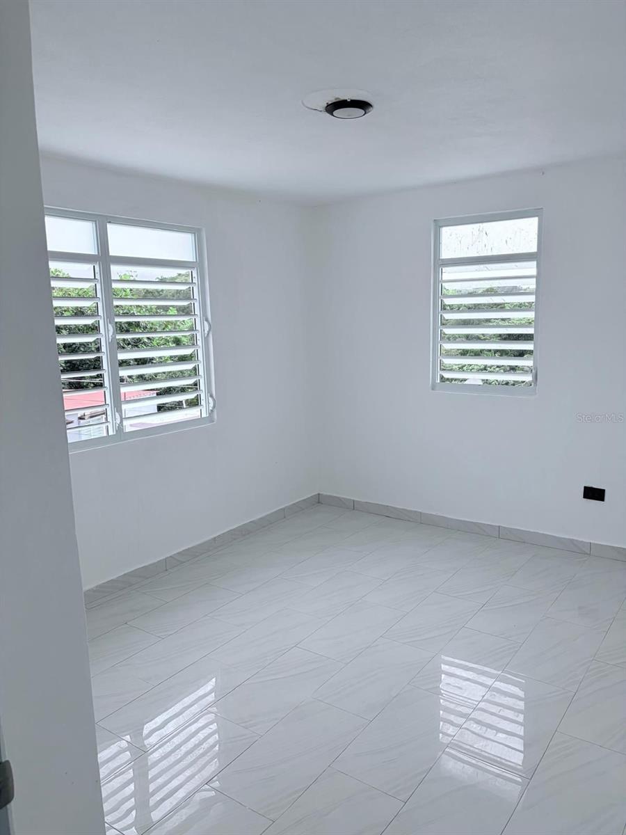 8 . #183 Property Photo 26
