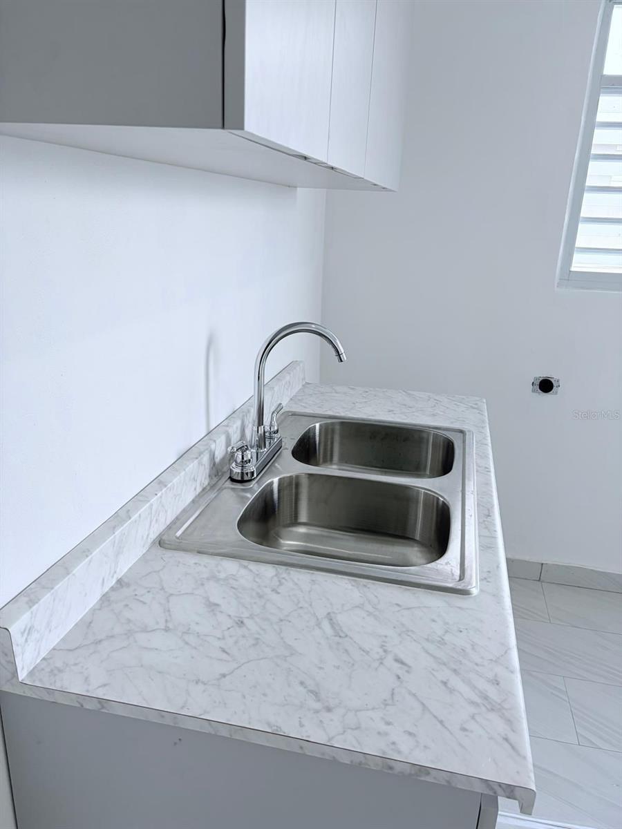 8 . #183 Property Photo 29