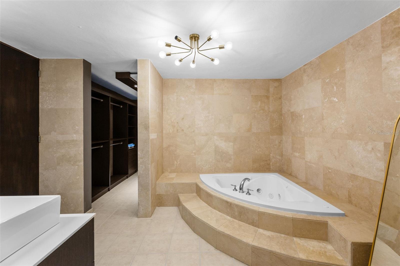 112 Camino De Los Lotos Property Photo 15