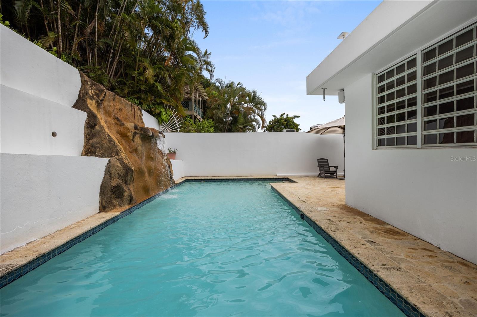 B-31 Poppy Street Parque Forestal Property Photo 1