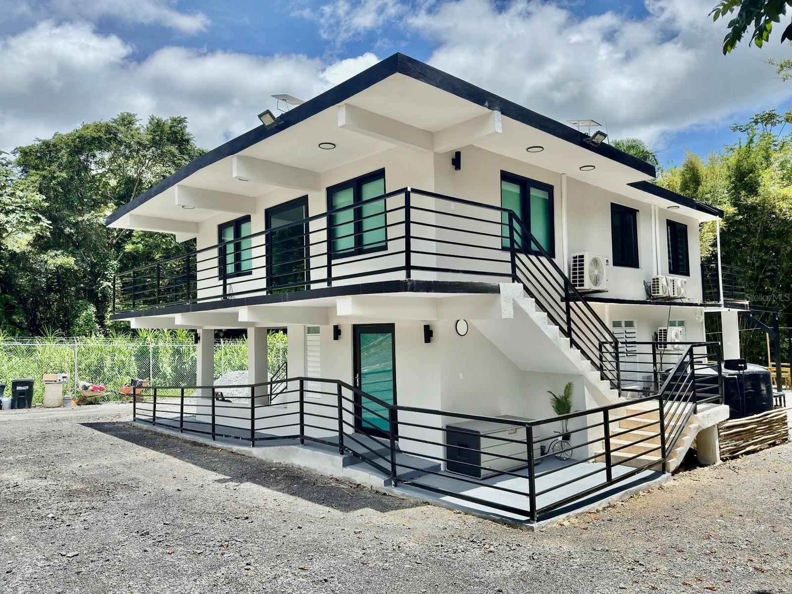 PR9122339 Property Photo 1