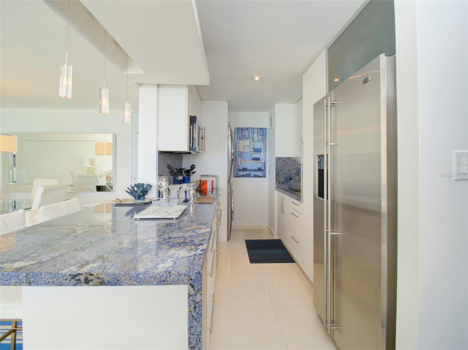 11 Gardenia #1003 Property Photo 16