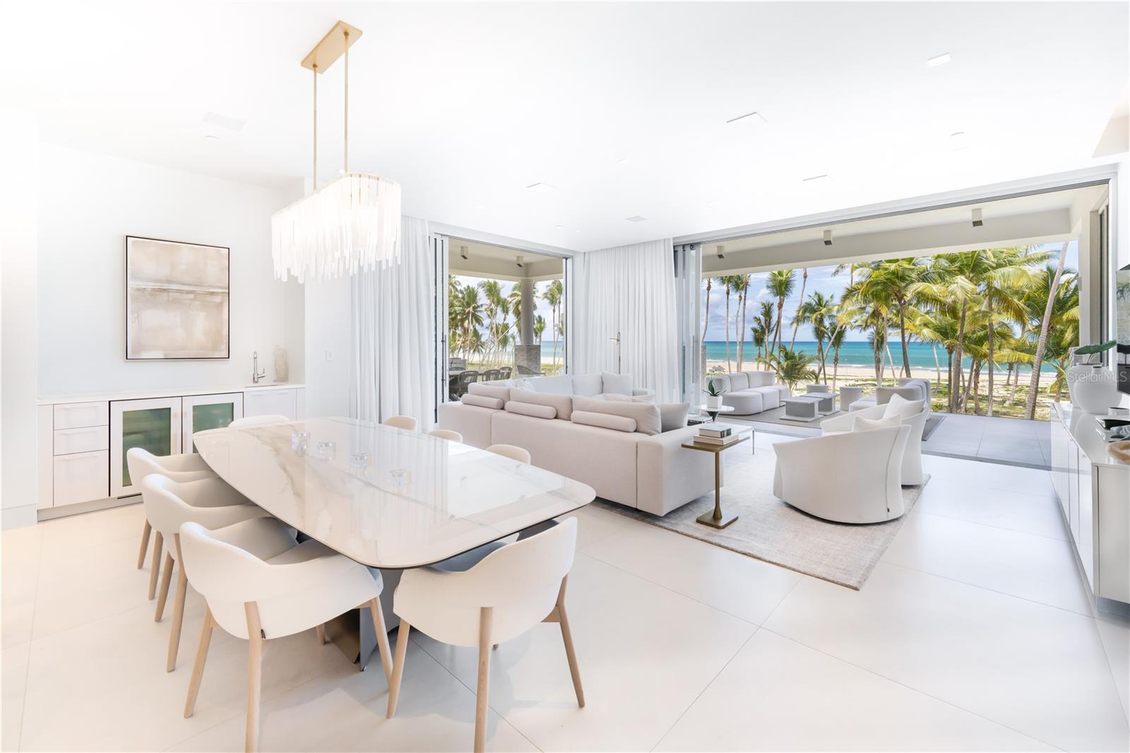 Ocean Drive Four Seasons Private Residences #6302 Property Photo 6