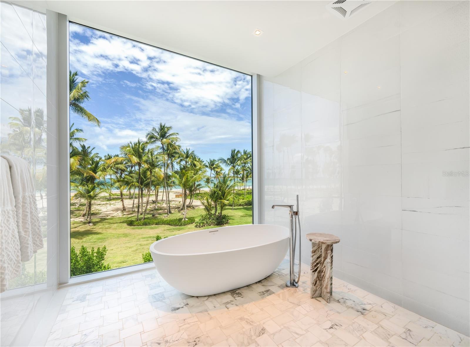 Ocean Drive Four Seasons Private Residences #6302 Property Photo 9