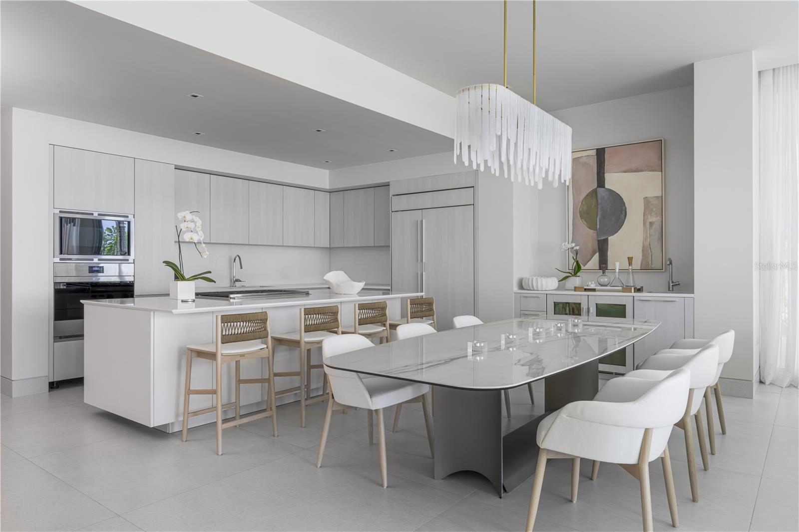 Ocean Drive Four Seasons Private Residences #6401 Property Photo 3