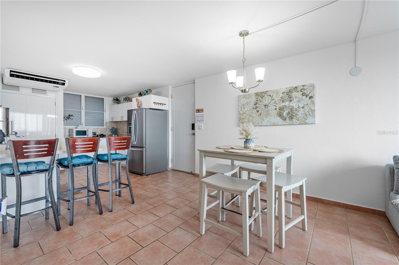 Sr-3301 Km 2.8 Interior Vistamar El Combate Condominium Bch #410 Property Photo 6