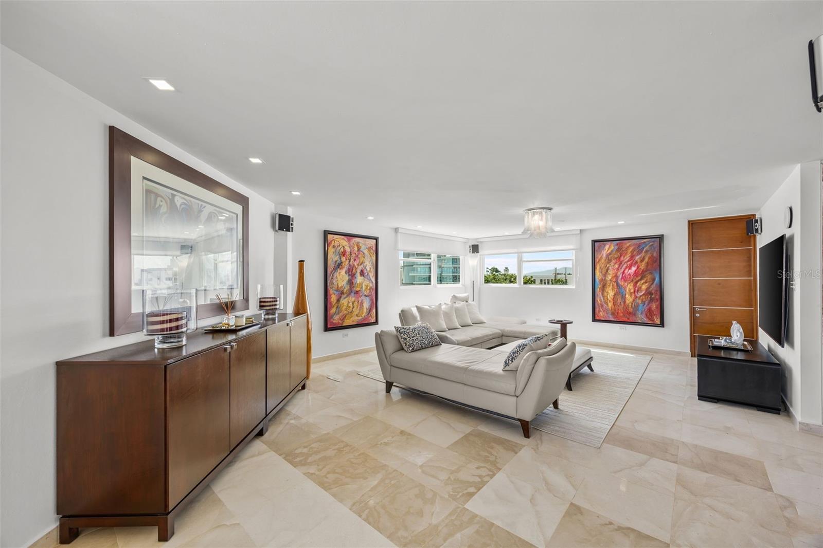 10 Rosa Isla Verde #ph-5 Property Photo 10