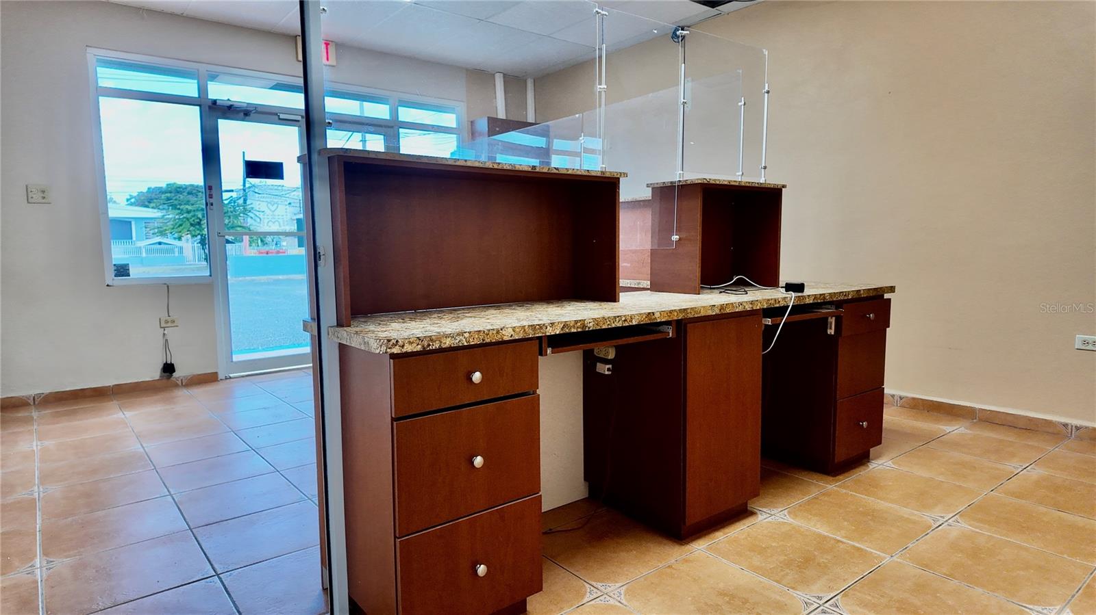 115 C. Marginal Property Photo 4