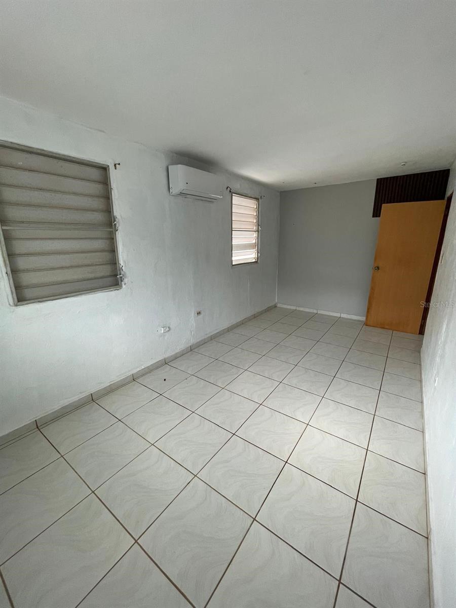 51 Calle Parque Property Photo 6