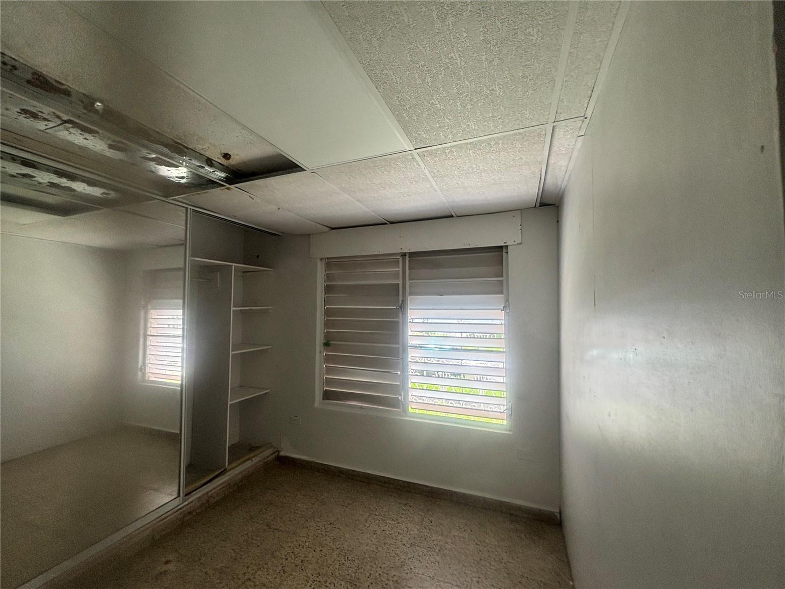 Calle 18 Bloque 23 Property Photo 9