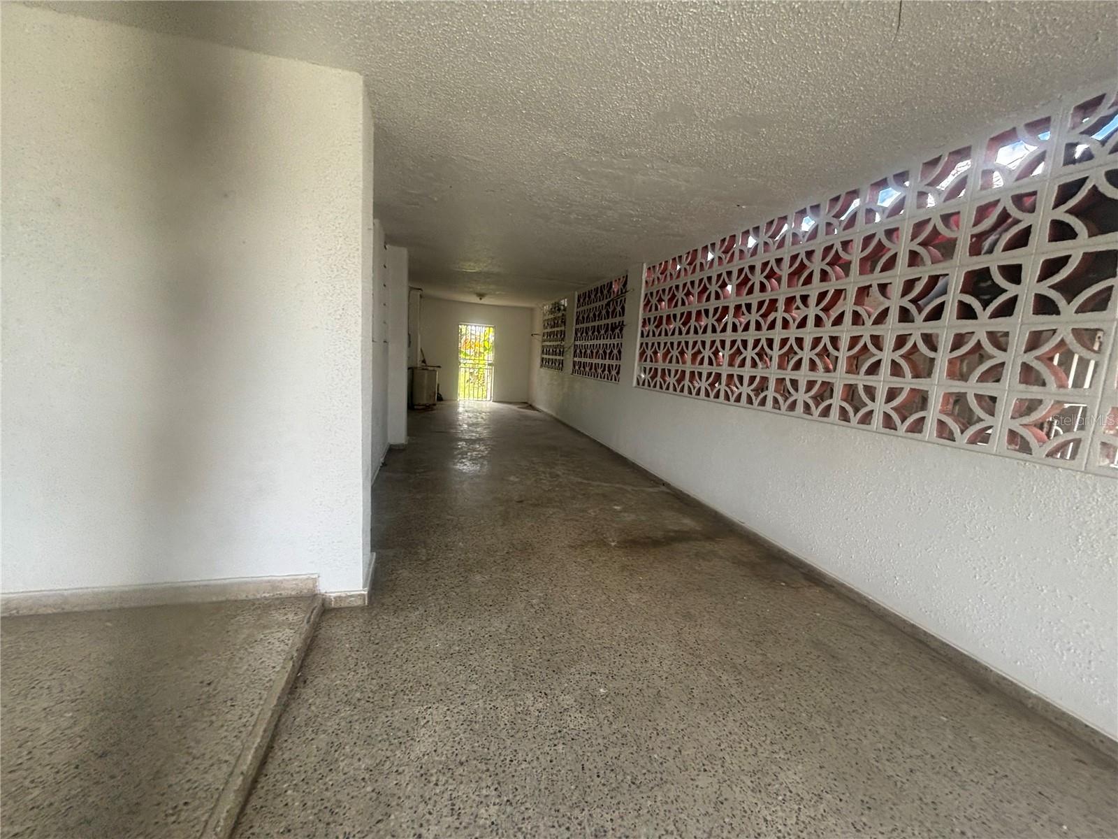 Calle 18 Bloque 23 Property Photo 25