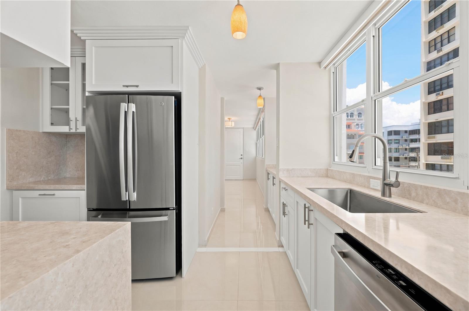 1503 Ashford Ave #3c Property Photo 6