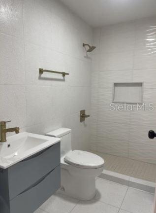 1367 Wilson #401 Property Photo 6
