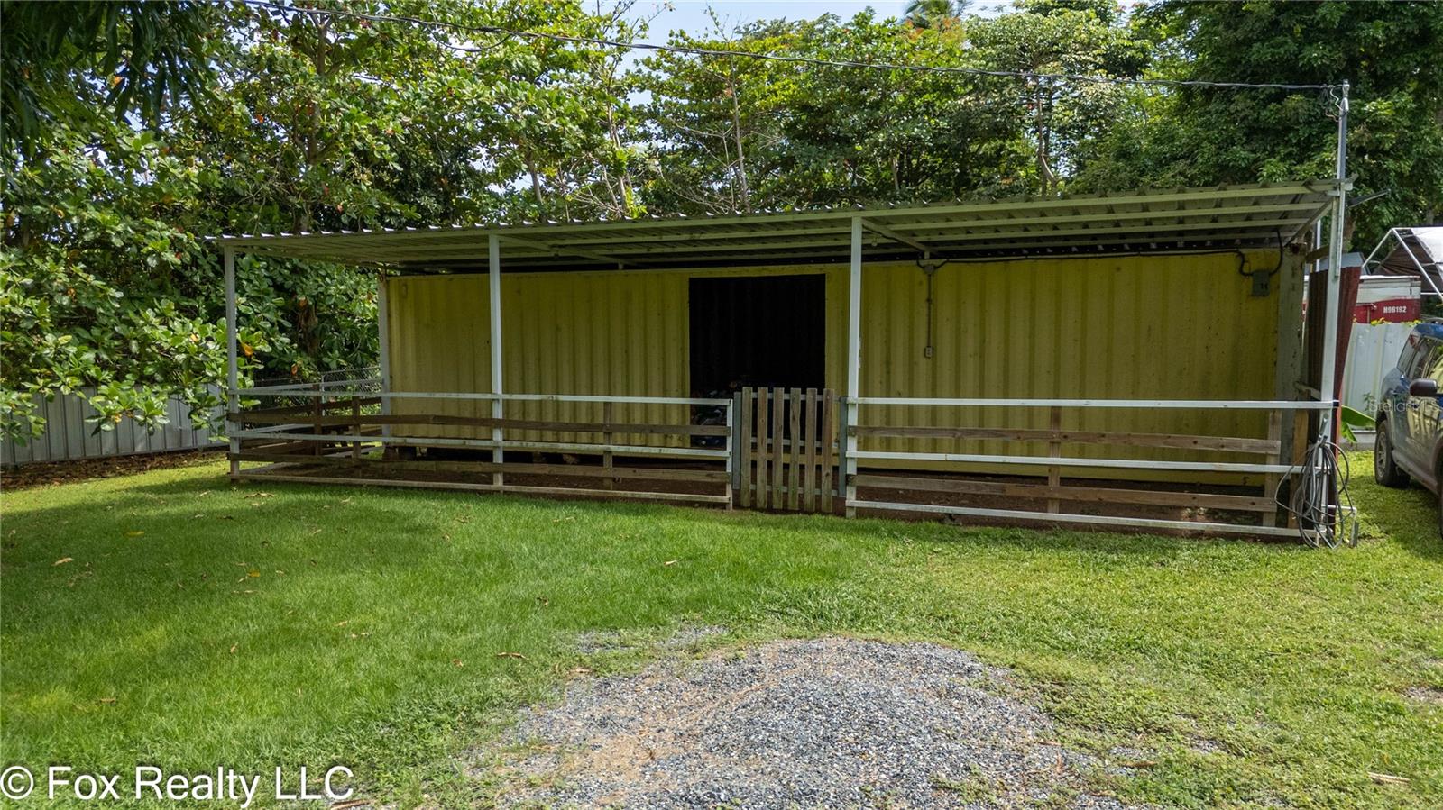 Bo Espinal Property Photo 6