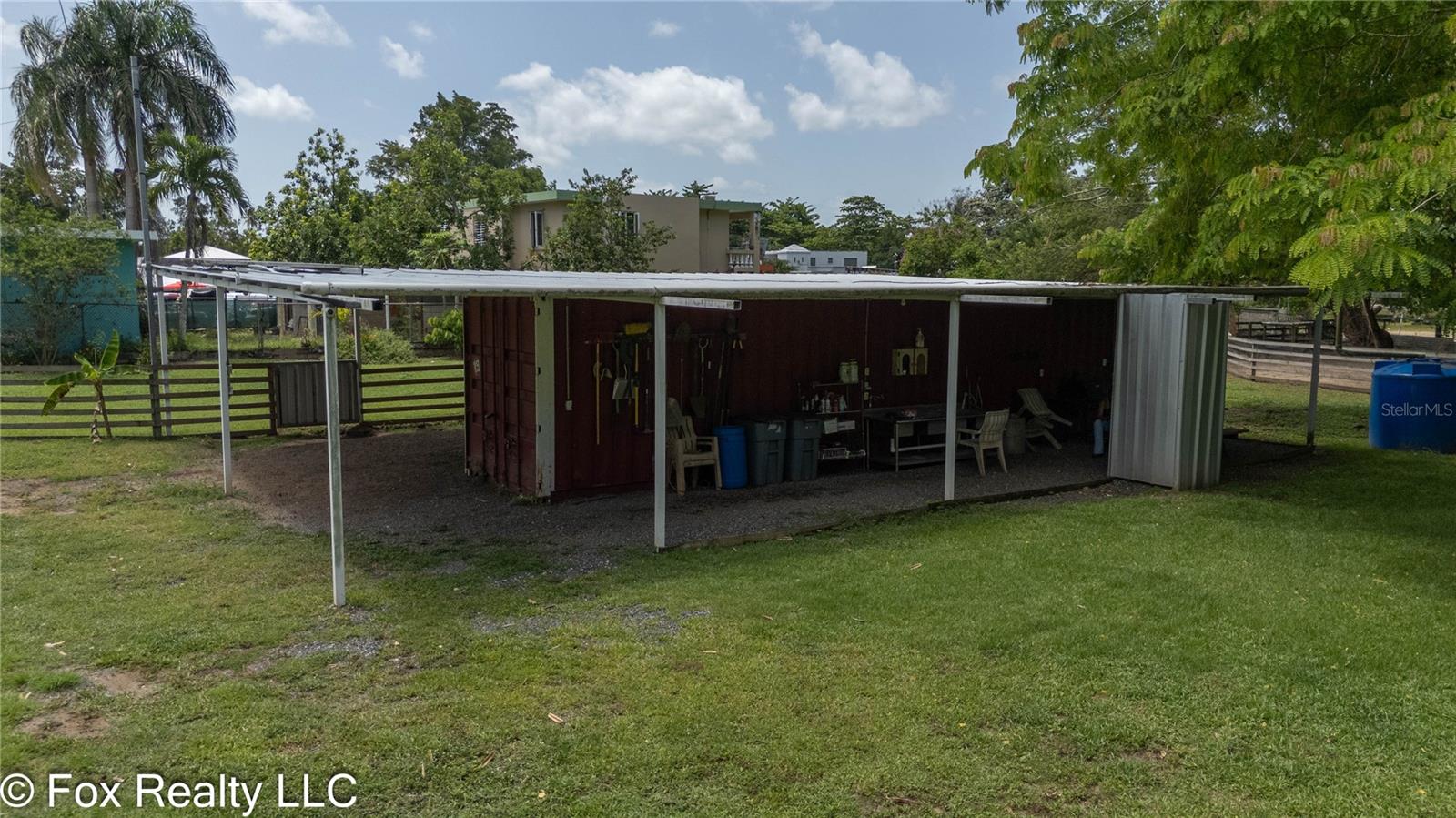 Bo Espinal Property Photo 17