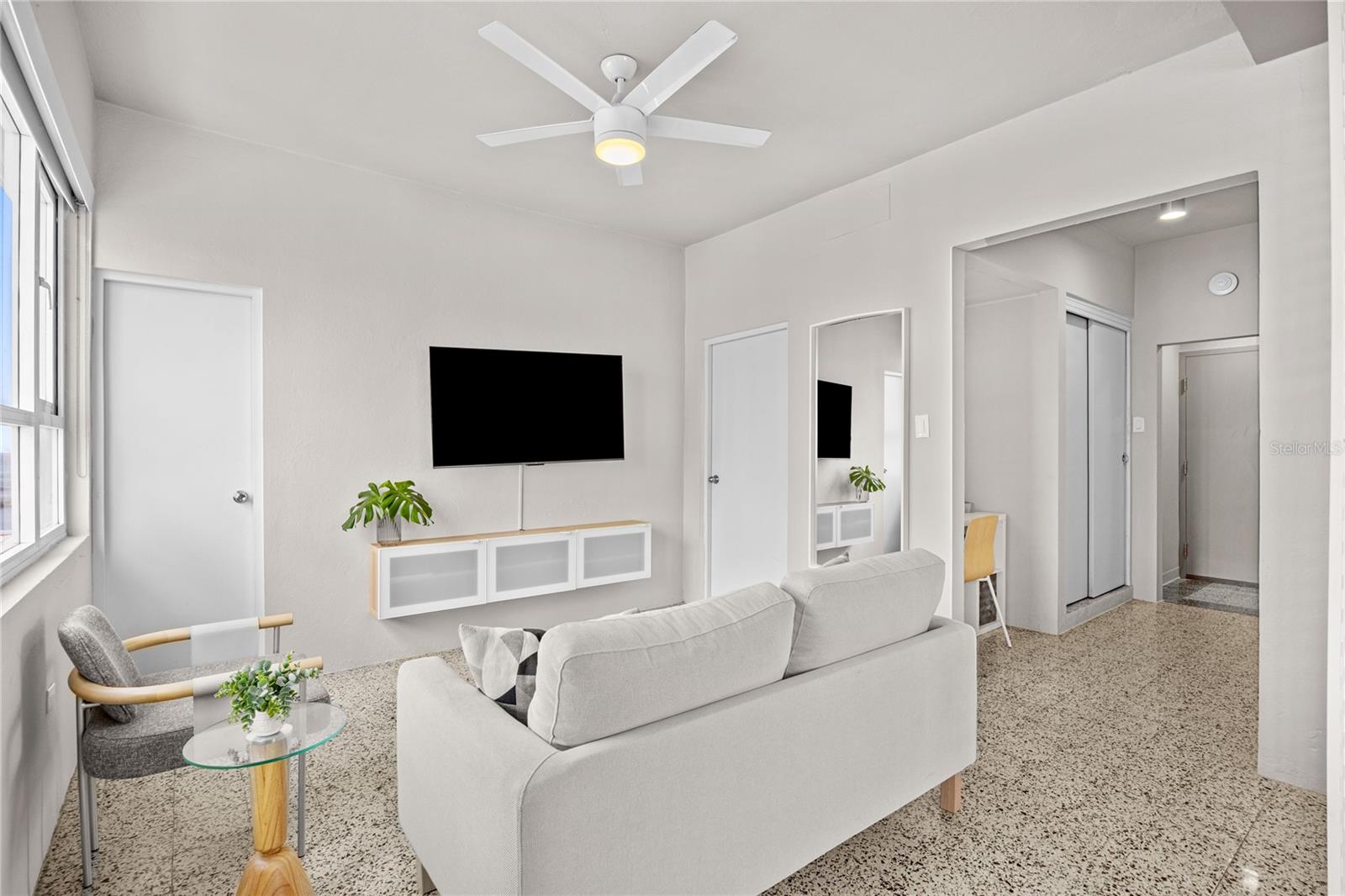 603 Miramar Ave #7 Property Photo 6
