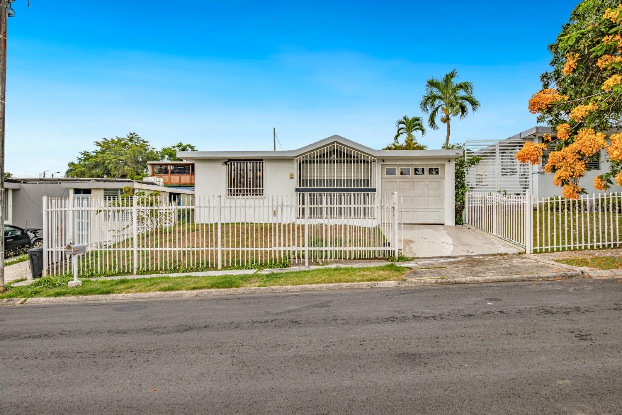 3 URB.CUPEY GARDENS #C10