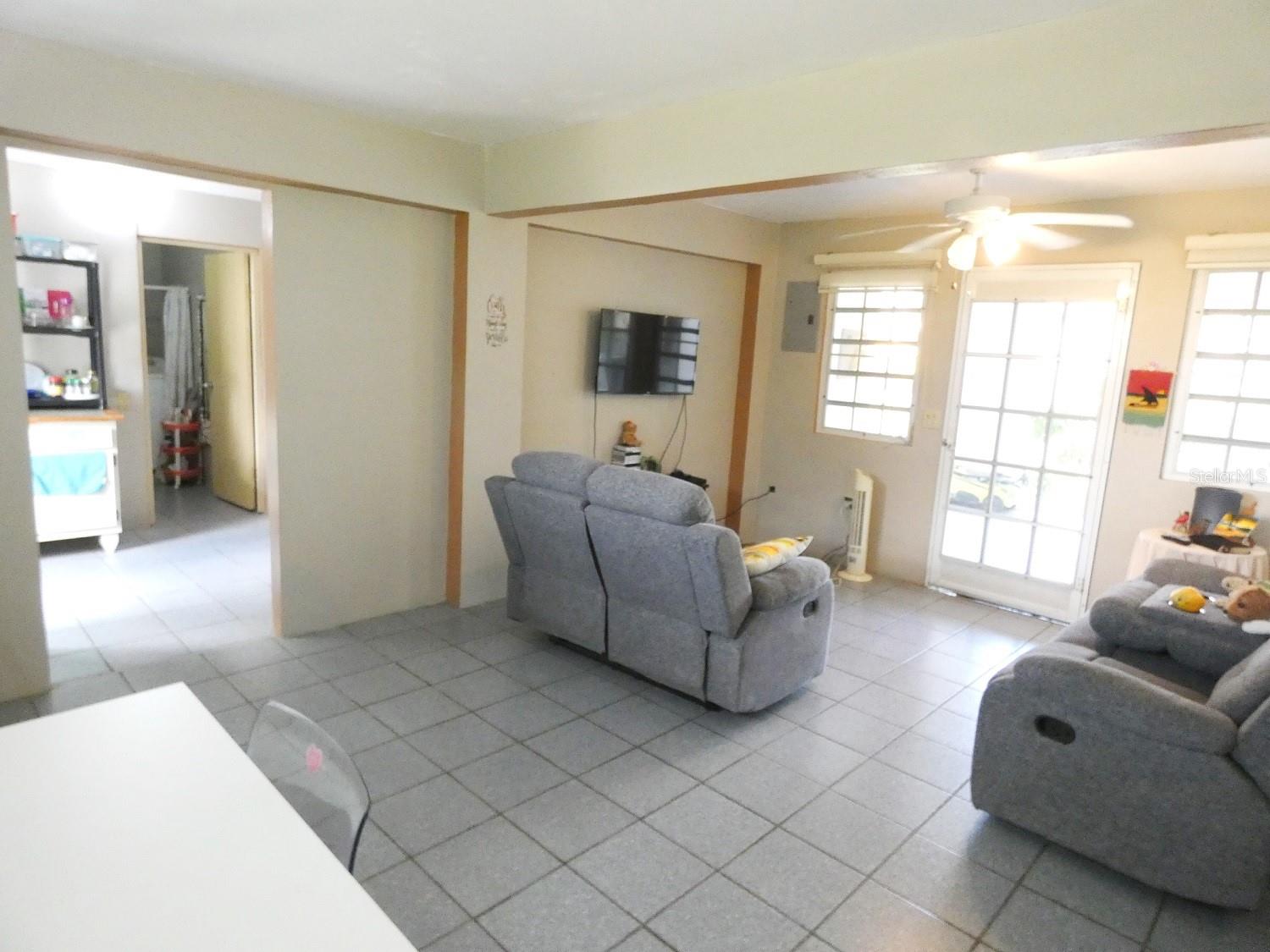 37 Calle Coral Property Photo 4