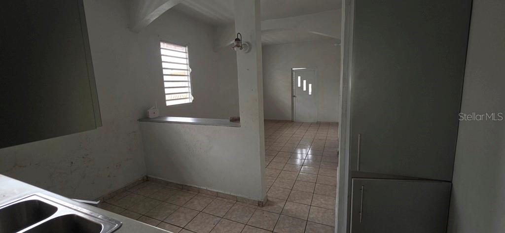 William Ave Borinquen Esq Property Photo 8