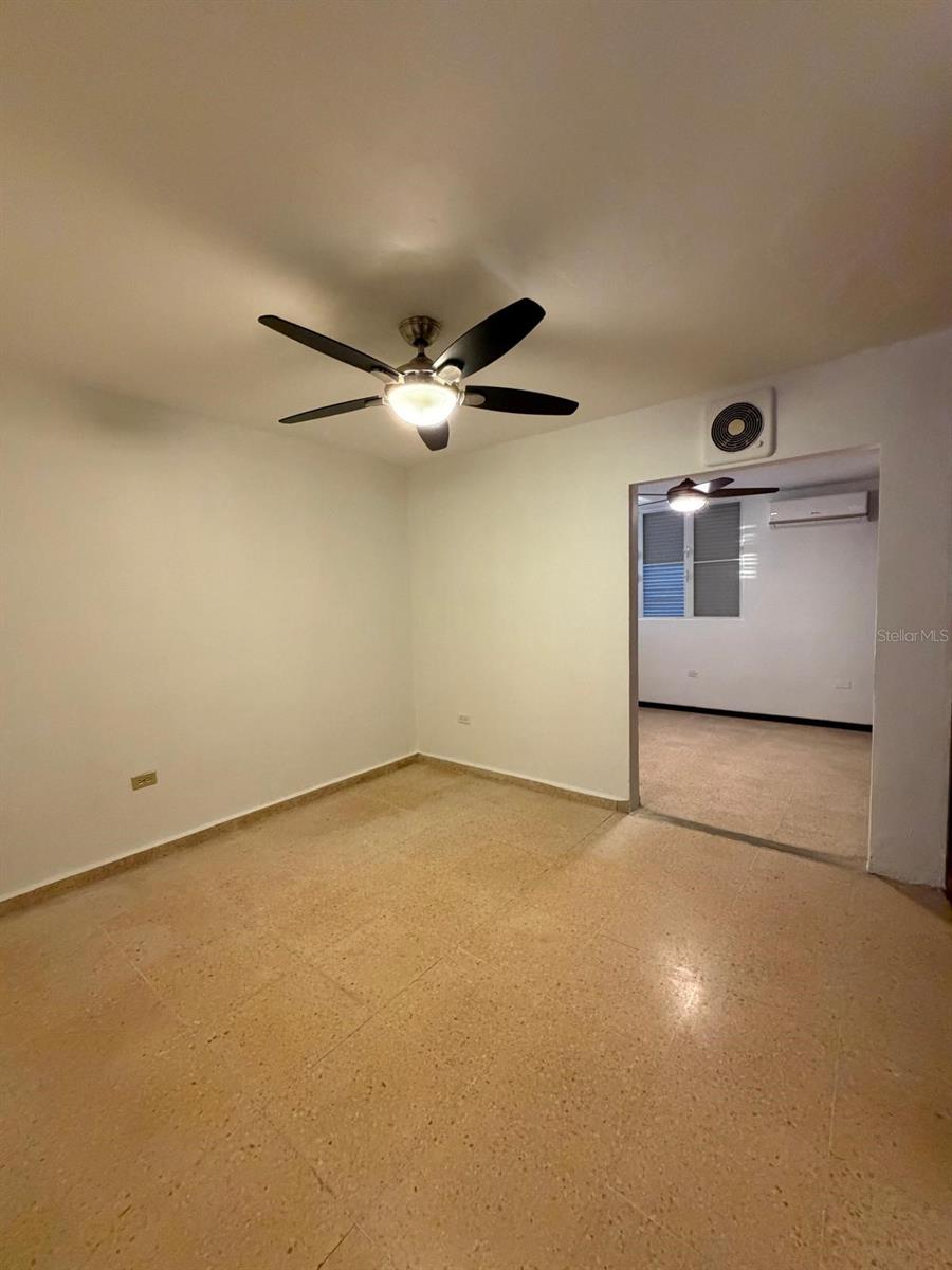 2105 Calle Antioquia Property Photo 13
