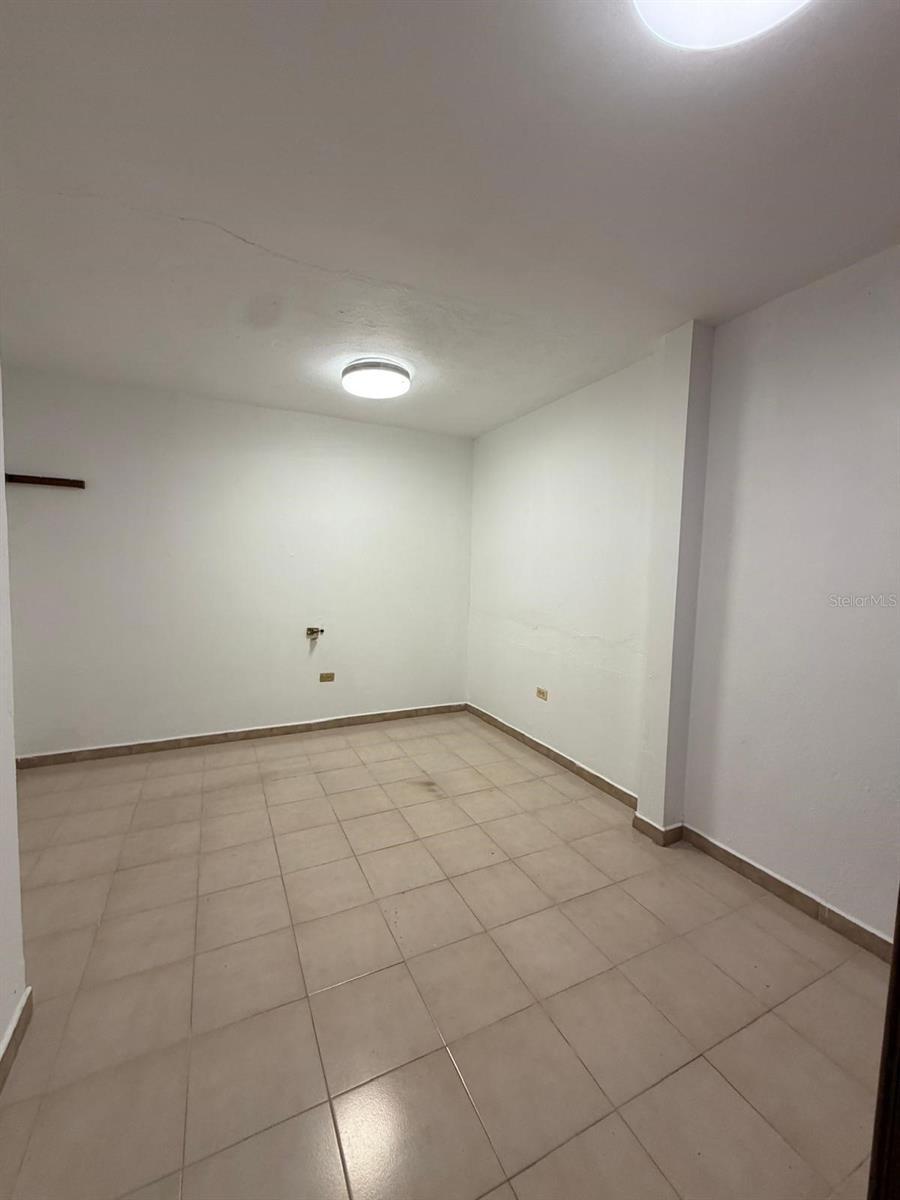 2105 Calle Antioquia Property Photo 14