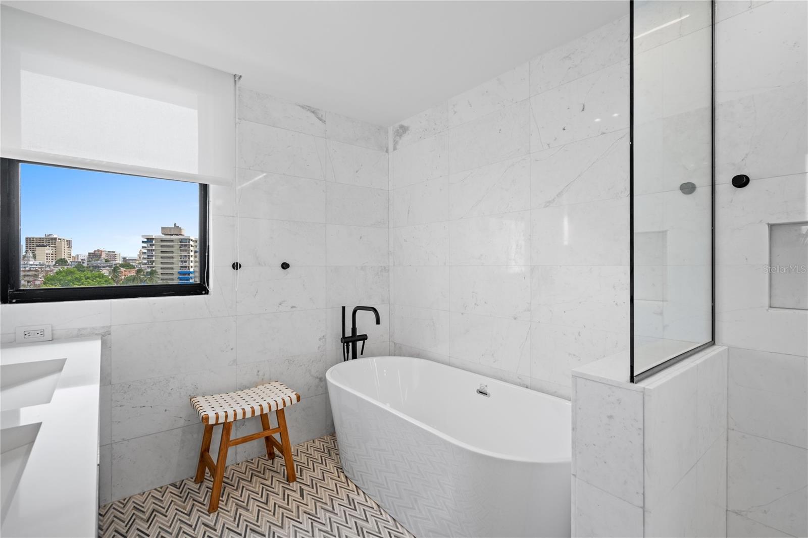 1223 Luchetti St #7s Property Photo 20