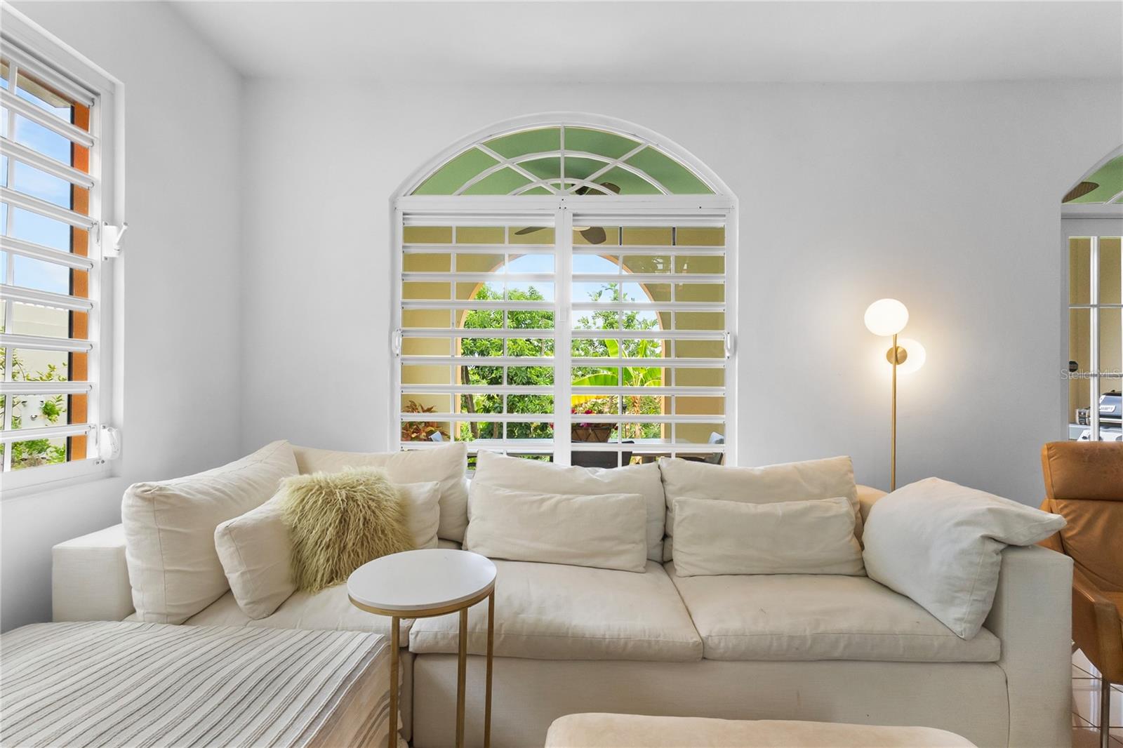 5 Harbour Lights Property Photo 6