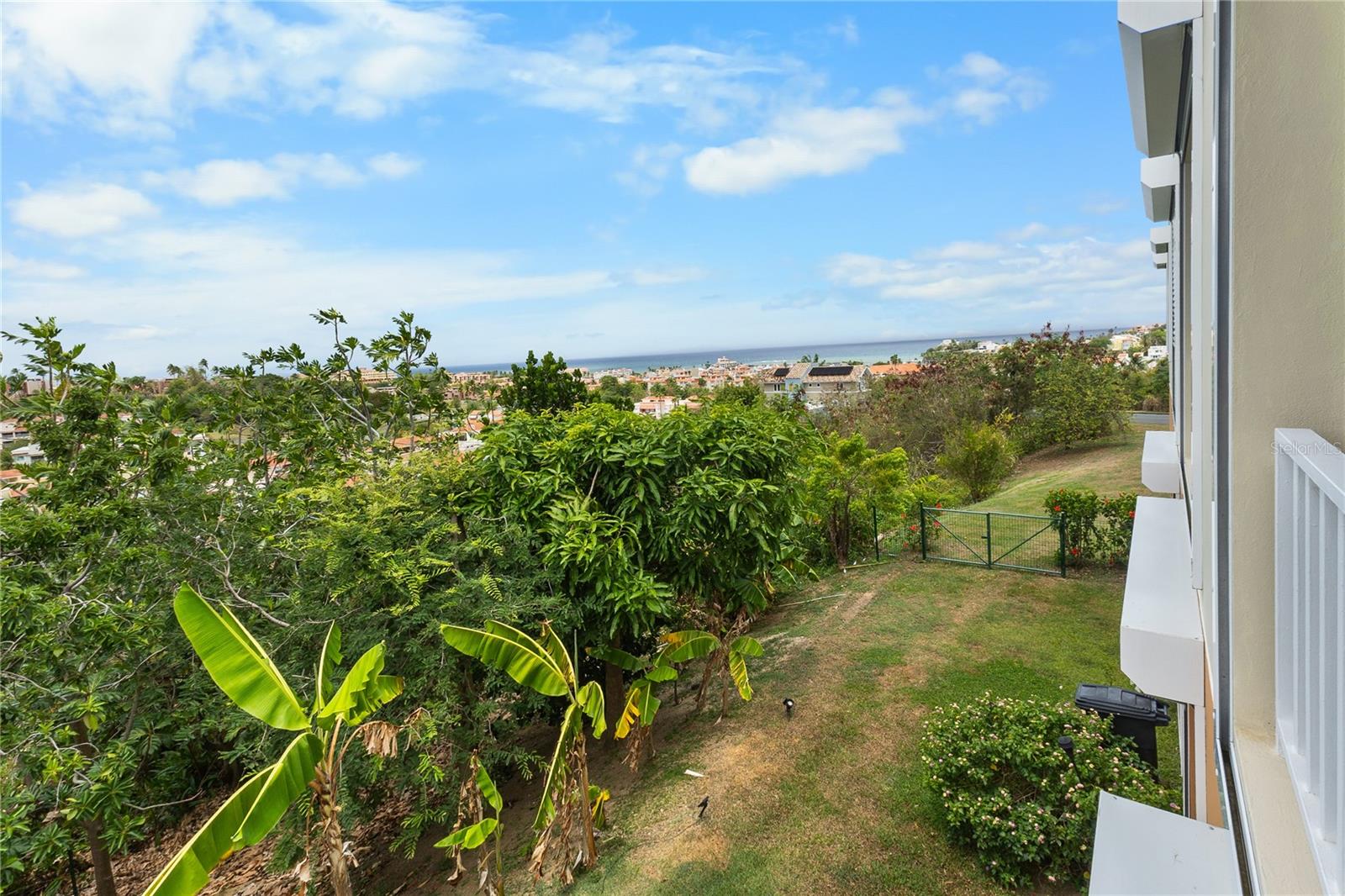 5 Harbour Lights Property Photo 19